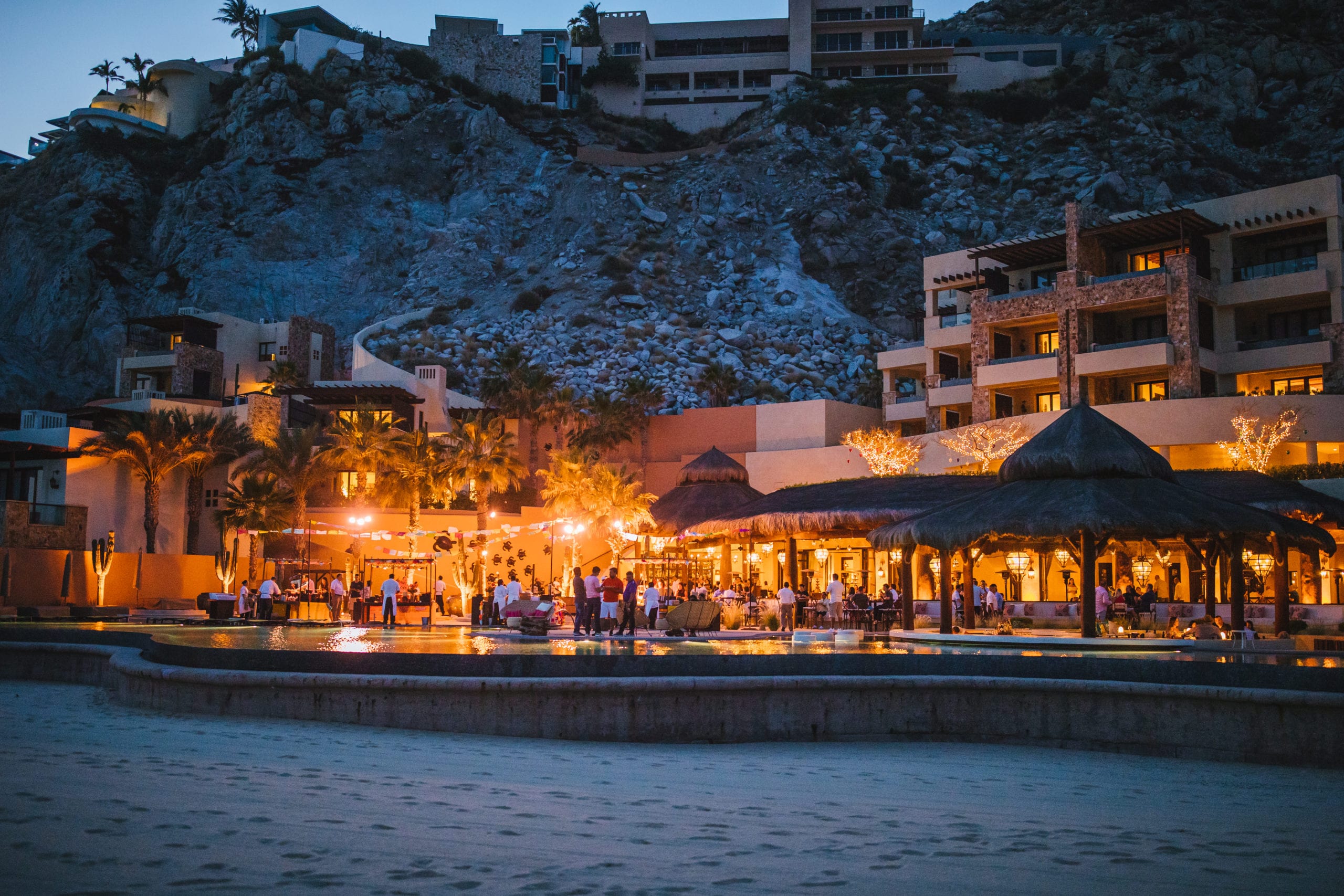 Pedregal at night